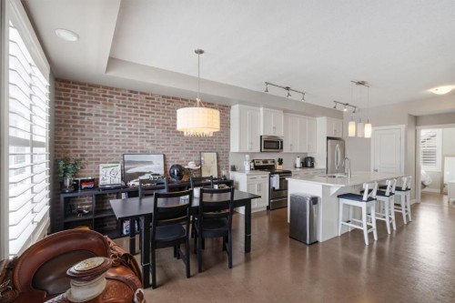 237 Mckenzie Towne Link Se, Calgary, AB - Indoor