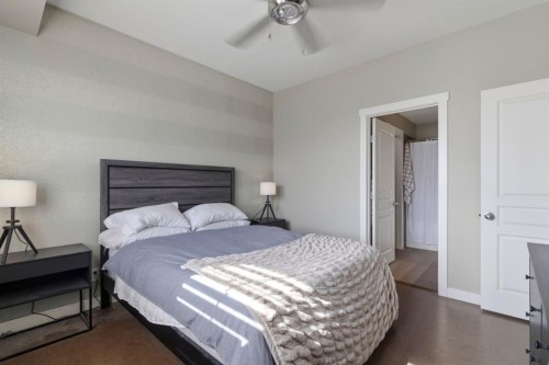237 Mckenzie Towne Link Se, Calgary, AB - Indoor Photo Showing Bedroom
