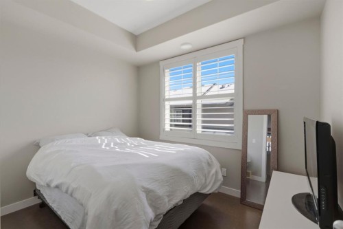 237 Mckenzie Towne Link Se, Calgary, AB - Indoor Photo Showing Bedroom