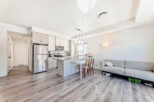 123 Spring Creek Common Sw, Calgary, AB - Indoor