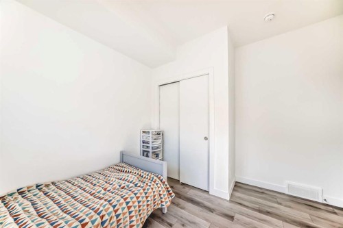 123 Spring Creek Common Sw, Calgary, AB - Indoor Photo Showing Bedroom