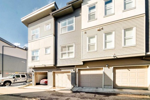 123 Spring Creek Common Sw, Calgary, AB - Outdoor