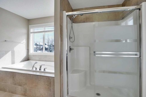 2 Aspen Summit Mount Sw, Calgary, AB - Indoor Photo Showing Bathroom