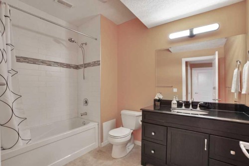 2 Aspen Summit Mount Sw, Calgary, AB - Indoor Photo Showing Bathroom