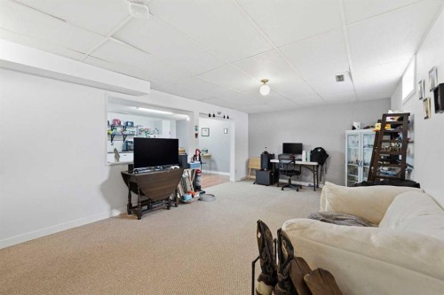8119 Ranchview Drive Nw, Calgary, AB - Indoor