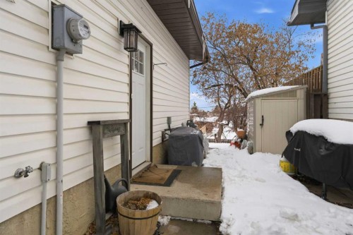 8119 Ranchview Drive Nw, Calgary, AB - Outdoor With Exterior