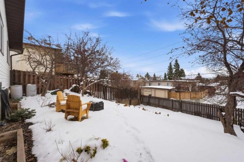 8119 Ranchview Drive Nw, Calgary, AB - Outdoor