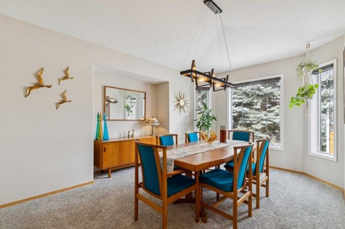113 Westchester Way, Chestermere, AB - Indoor Photo Showing Dining Room