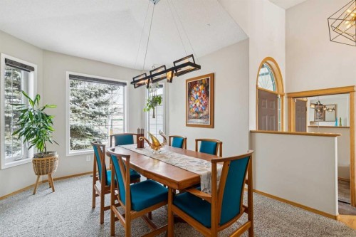 113 Westchester Way, Chestermere, AB - Indoor Photo Showing Dining Room