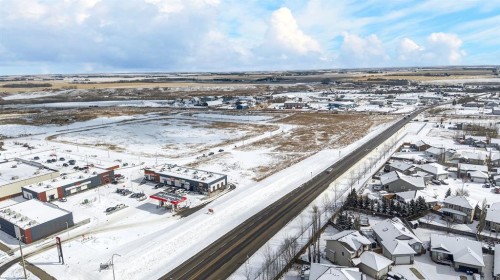 500 Shantz Drive, Didsbury, AB 