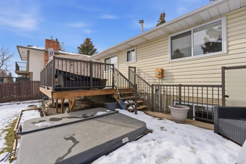 8411 Silver Springs Road Nw, Calgary, AB - Outdoor With Deck Patio Veranda With Exterior