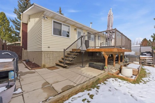 8411 Silver Springs Road Nw, Calgary, AB - Outdoor With Deck Patio Veranda
