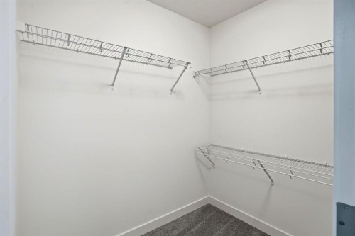 812 Cranbrook Walk Se, Calgary, AB - Indoor With Storage