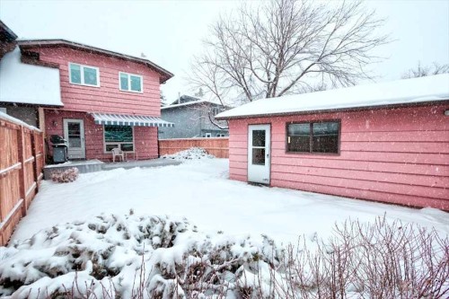 6719 Coach Hill Road Sw, Calgary, AB - Outdoor