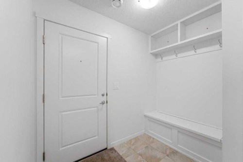 148 Legacy Point Se, Calgary, AB - Indoor Photo Showing Other Room