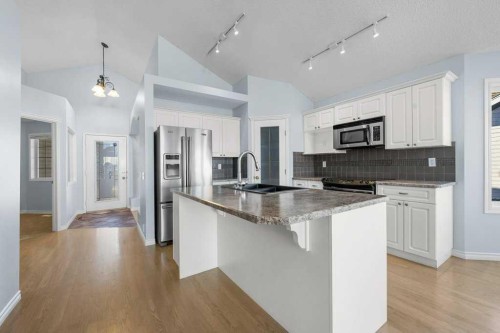58 Chaparral Close Se, Calgary, AB - Indoor Photo Showing Kitchen With Upgraded Kitchen