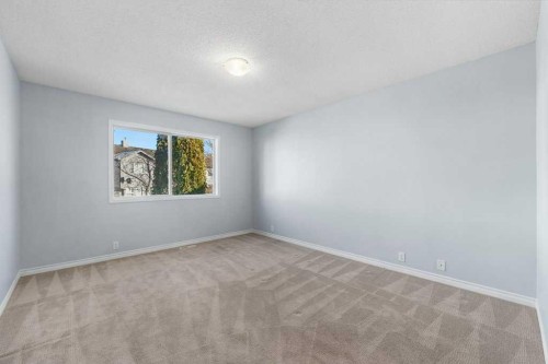 58 Chaparral Close Se, Calgary, AB - Indoor Photo Showing Other Room