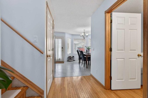 14 Hidden Ranch Hill Nw, Calgary, AB - Indoor Photo Showing Other Room