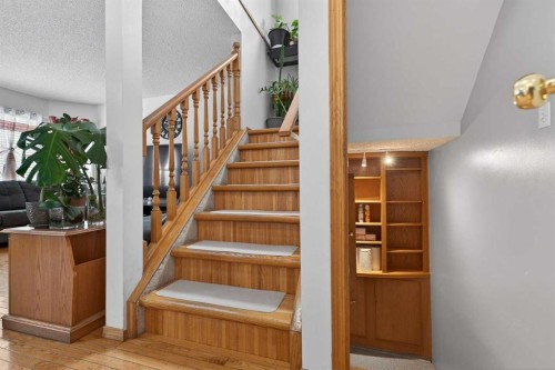 14 Hidden Ranch Hill Nw, Calgary, AB - Indoor Photo Showing Other Room