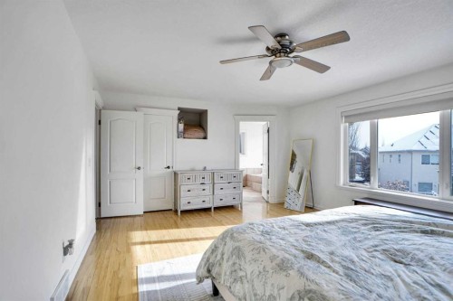 6 Strathridge Way Sw, Calgary, AB - Indoor Photo Showing Bedroom
