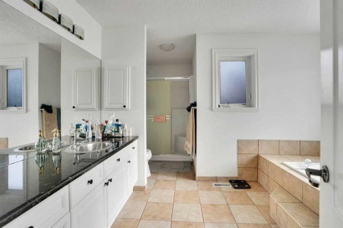 6 Strathridge Way Sw, Calgary, AB - Indoor