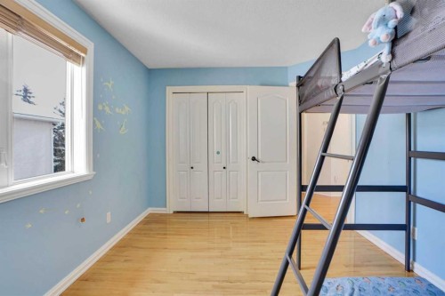 6 Strathridge Way Sw, Calgary, AB - Indoor Photo Showing Other Room