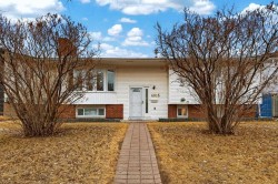 4915 Rundlehorn Drive NECalgary, AB T1Y 3A3
