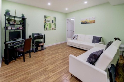 115 Rockledge Terrace Nw, Calgary, AB - Indoor