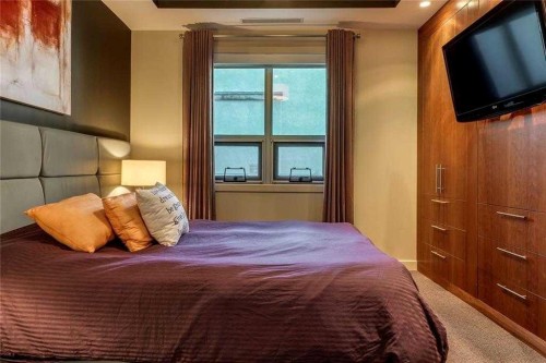 204-701 3 Avenue Sw, Calgary, AB - Indoor Photo Showing Bedroom