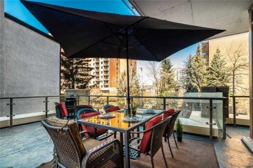 204-701 3 Avenue Sw, Calgary, AB - Outdoor With Exterior
