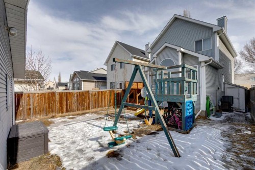 138 Prestwick Circle Se, Calgary, AB - Outdoor