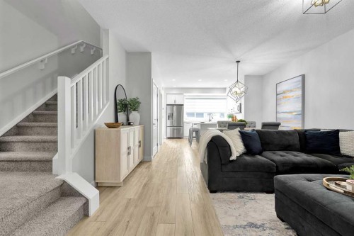 125 Emberside Hollow, Cochrane, AB - Indoor