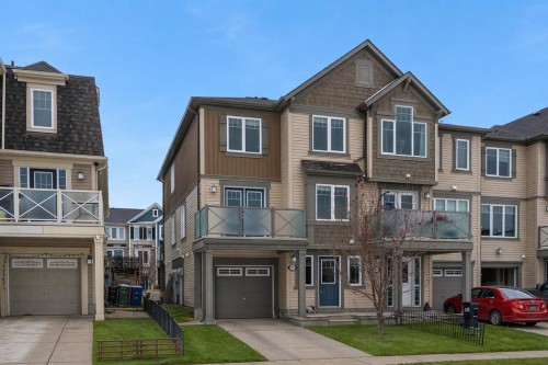 165 Windstone Avenue SW Airdrie, AB T4B 3R3