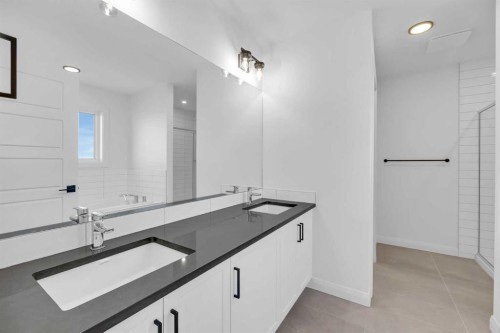 154 Northern Lights Crescent, Langdon, AB - Indoor Photo Showing Bathroom