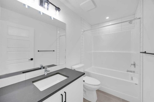 154 Northern Lights Crescent, Langdon, AB - Indoor Photo Showing Bathroom