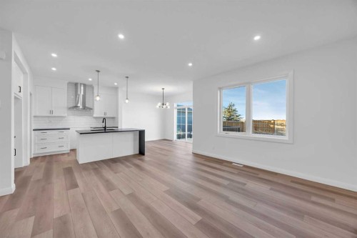 154 Northern Lights Crescent, Langdon, AB - Indoor Photo Showing Kitchen