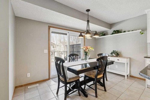 142 Cranfield Crescent Se, Calgary, AB - Indoor Photo Showing Dining Room