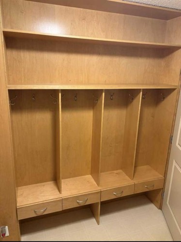 142 Cranfield Crescent Se, Calgary, AB - Indoor Photo Showing Other Room