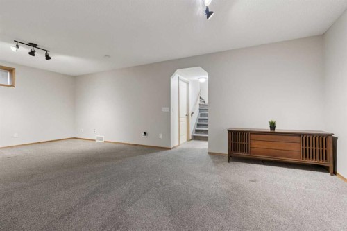 142 Cranfield Crescent Se, Calgary, AB - Indoor Photo Showing Other Room