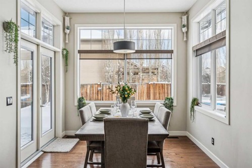 4 Drake Landing Gate, Okotoks, AB - Indoor Photo Showing Dining Room