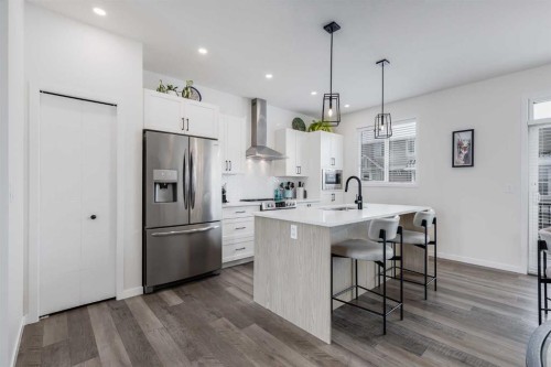 237 South Point Park Sw, Airdrie, AB - Indoor Photo Showing Kitchen With Stainless Steel Kitchen With Upgraded Kitchen