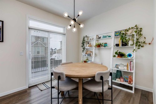 237 South Point Park Sw, Airdrie, AB - Indoor Photo Showing Dining Room