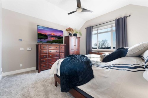 964 East Chestermere, Chestermere, AB - Indoor Photo Showing Bedroom