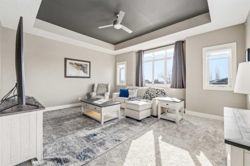 964 East Chestermere, Chestermere, AB - Indoor Photo Showing Other Room