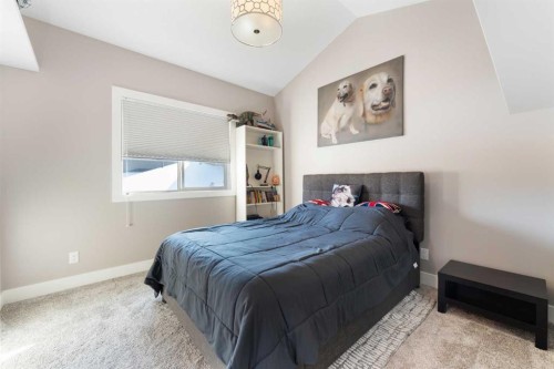 964 East Chestermere, Chestermere, AB - Indoor Photo Showing Bedroom