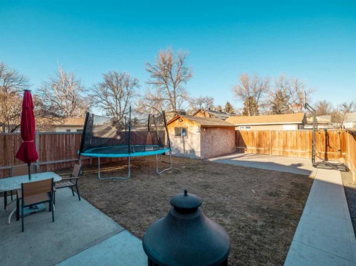 1509 4 Avenue North, Lethbridge, AB - Outdoor With Deck Patio Veranda With Backyard