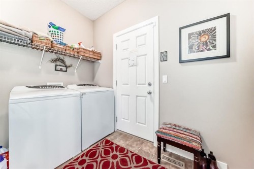 191 Pantego Close Nw, Calgary, AB - Indoor Photo Showing Laundry Room