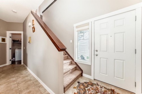 191 Pantego Close Nw, Calgary, AB - Indoor Photo Showing Other Room
