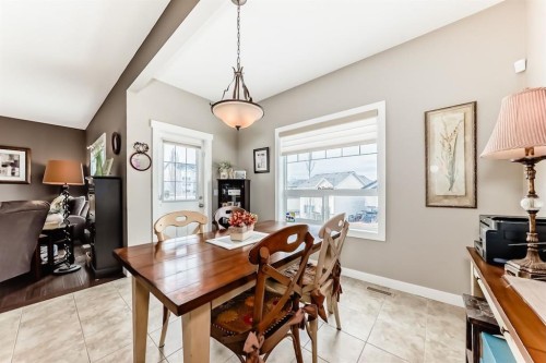 191 Pantego Close Nw, Calgary, AB - Indoor Photo Showing Dining Room