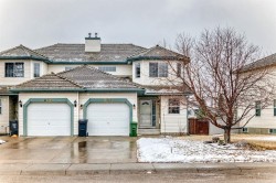 835 Westmount Drive Strathmore, AB T1P 1P8